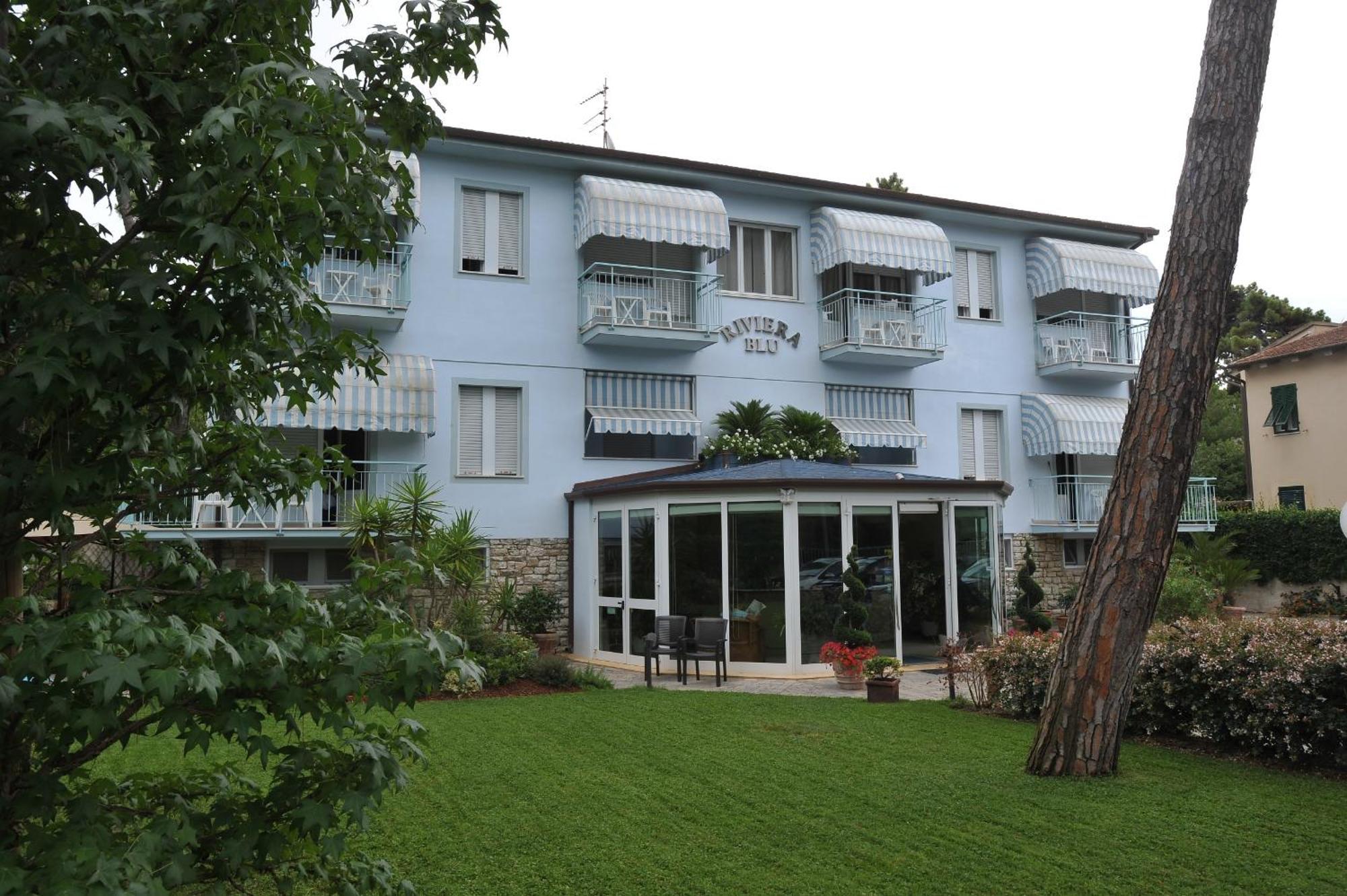 Hotel Riviera Blu Tirrenia Exterior foto